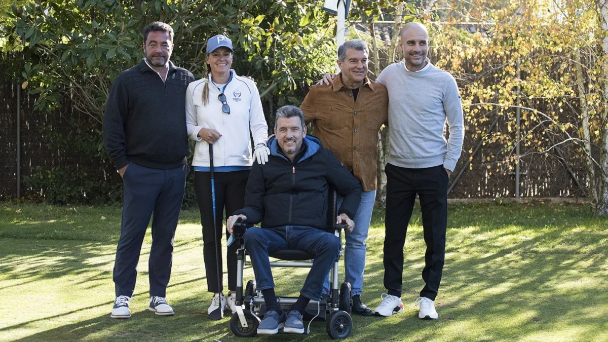 Фото к новости: Хави, Гвардиола и Луис Энрике лично поддержали смертельно больного экс-тренера Барселоны