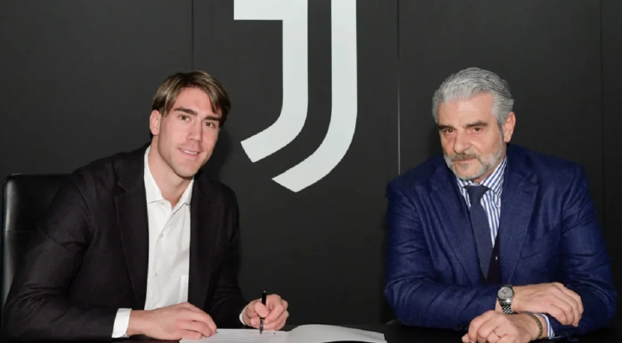 Душан Влахович – игрок Ювентуса / ФК Ювентус