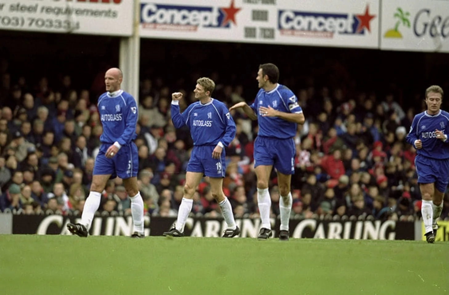 Челсі у матчі проти Саутгемптона у 99-му