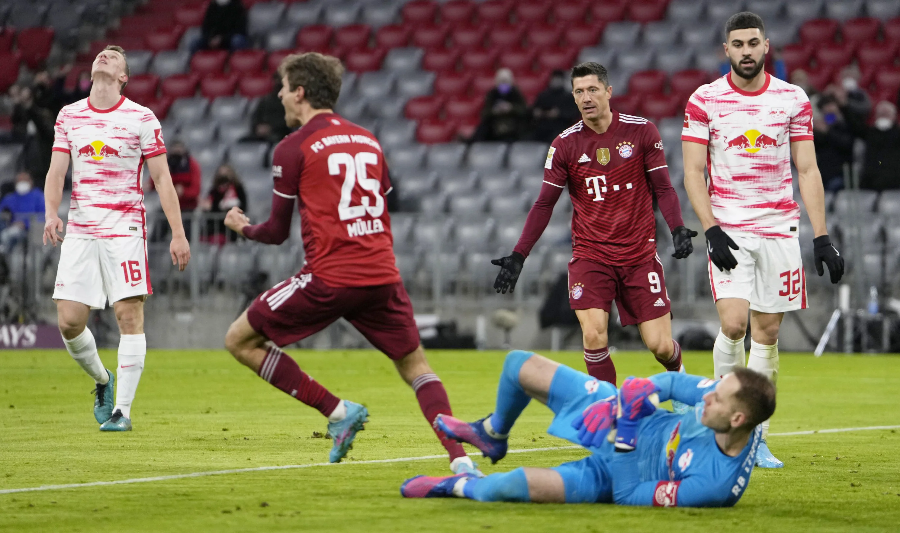 Баварія – РБ Лейпциг – 3:2 / Твіттер ФК Баварія