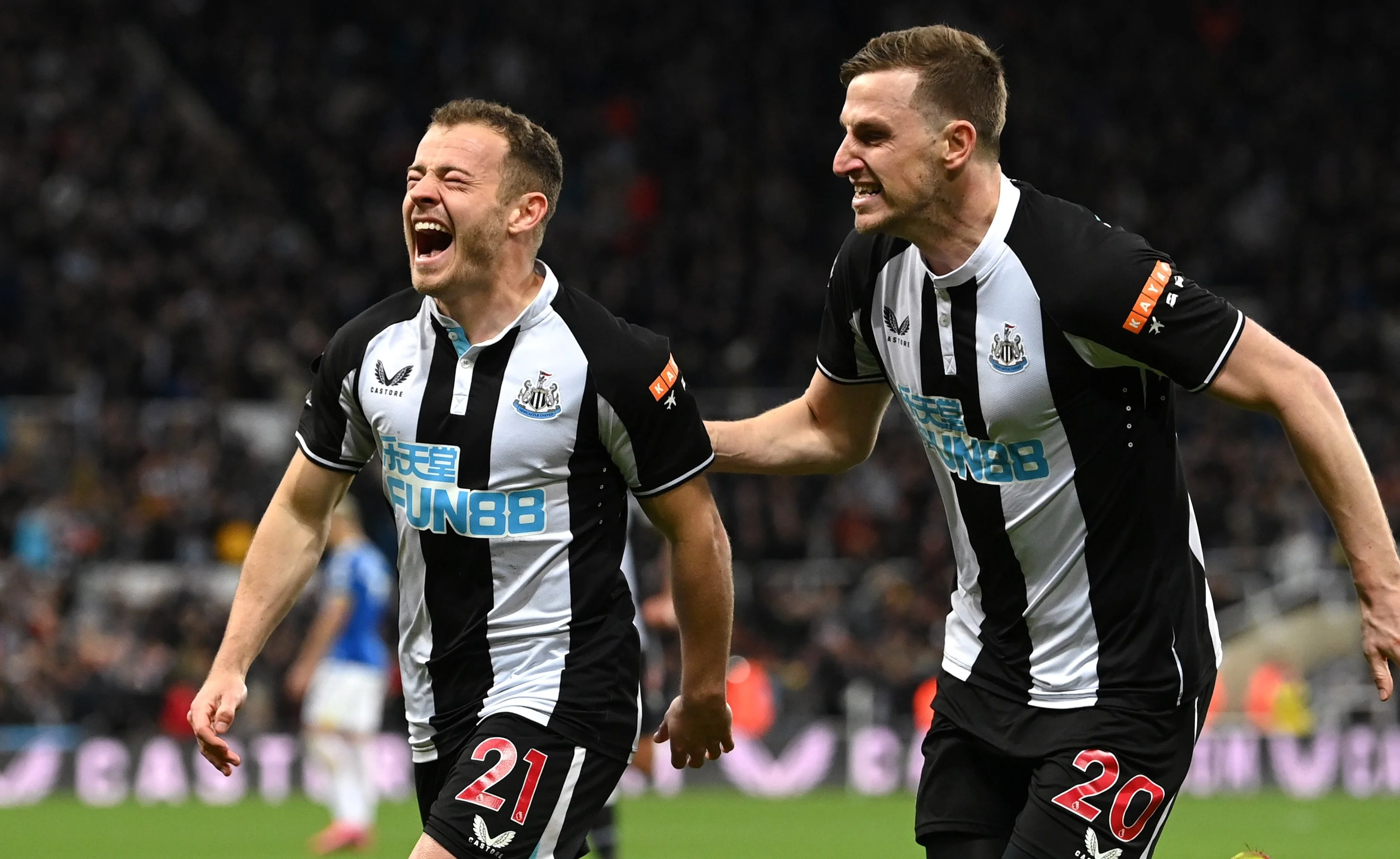 Ньюкасл празднует победу / Newcastle