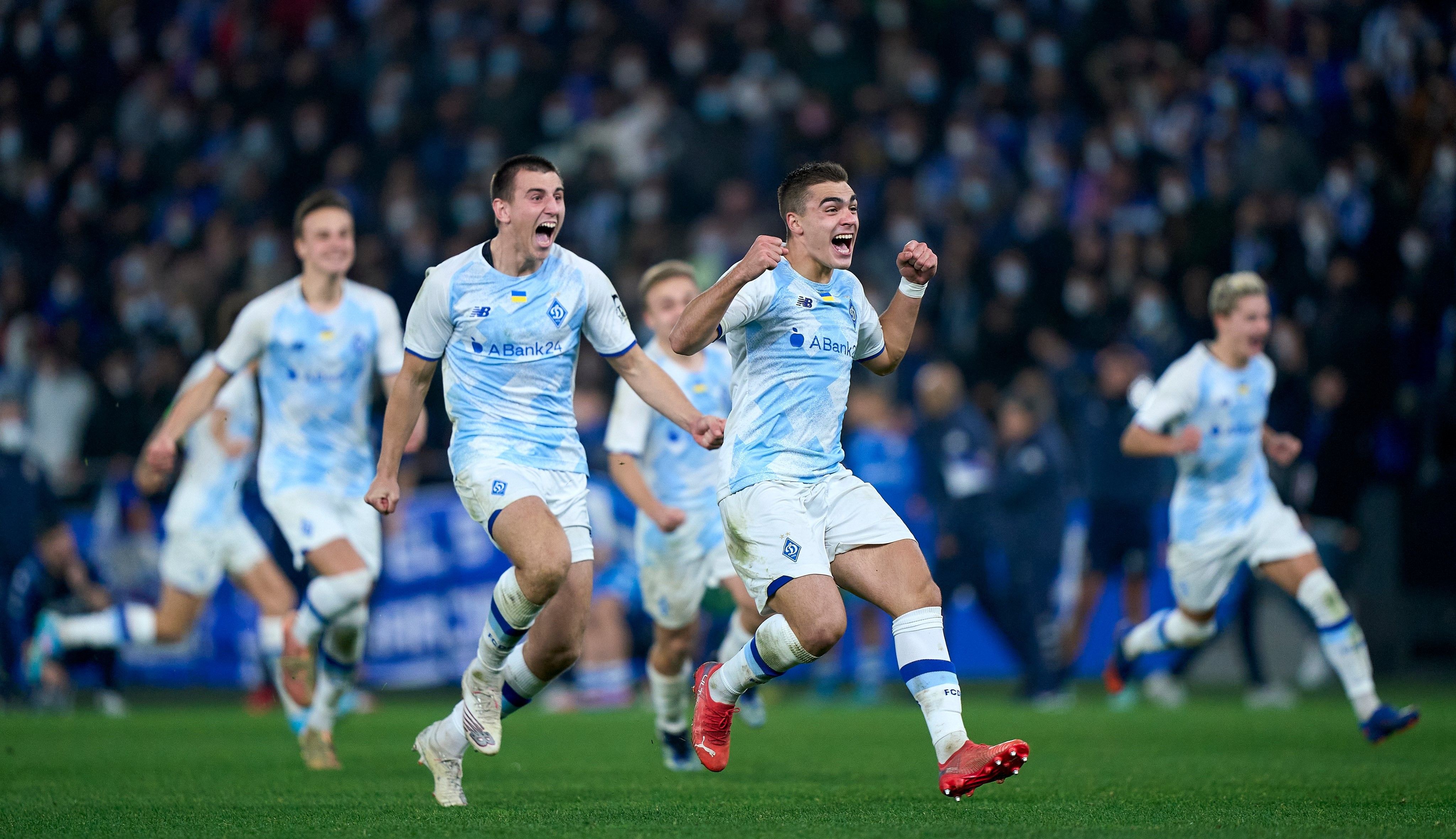 Игроки Динамо U-19 / фото: официальный твиттер УЕФА