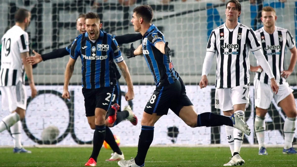 Руслан Маліновський у матчі Аталанта – Ювентус 13 02 2022 / Getty Images