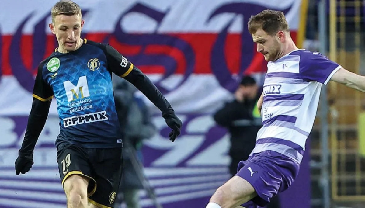 Артём Фаворов (слева) / ФК Академия Пушкаша