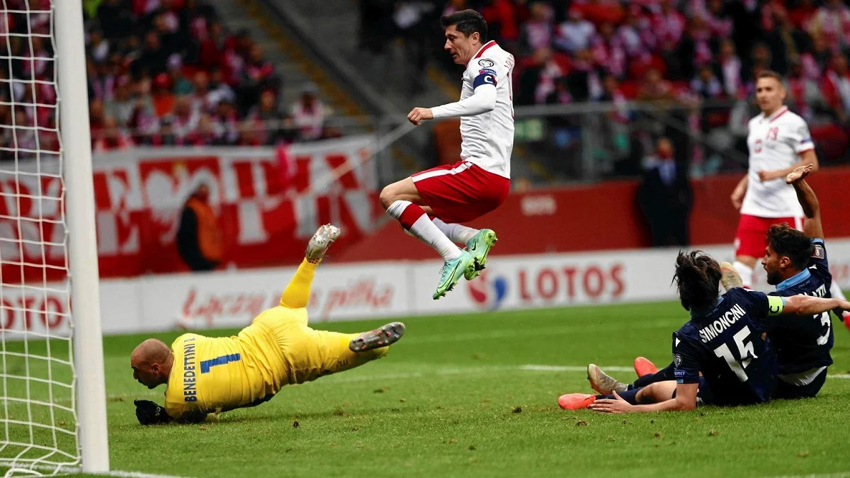 Польша еще может сыграть с Россией / Getty Images