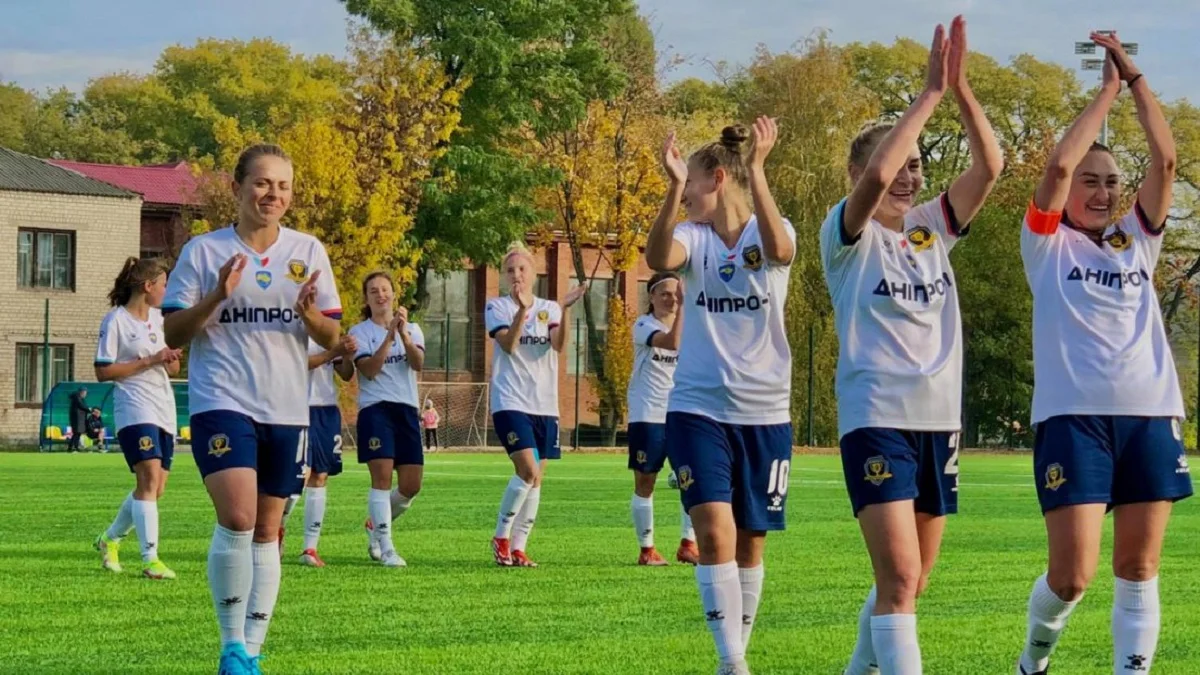 Жіноча команда "спортклубівців" / Сайт СК Дніпро-1
