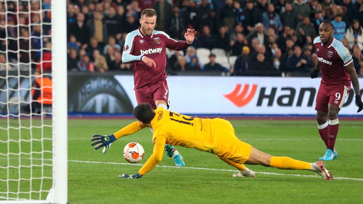 Вест Хем – Севілья – 2:0 (2:1 за сумою двох матчів)