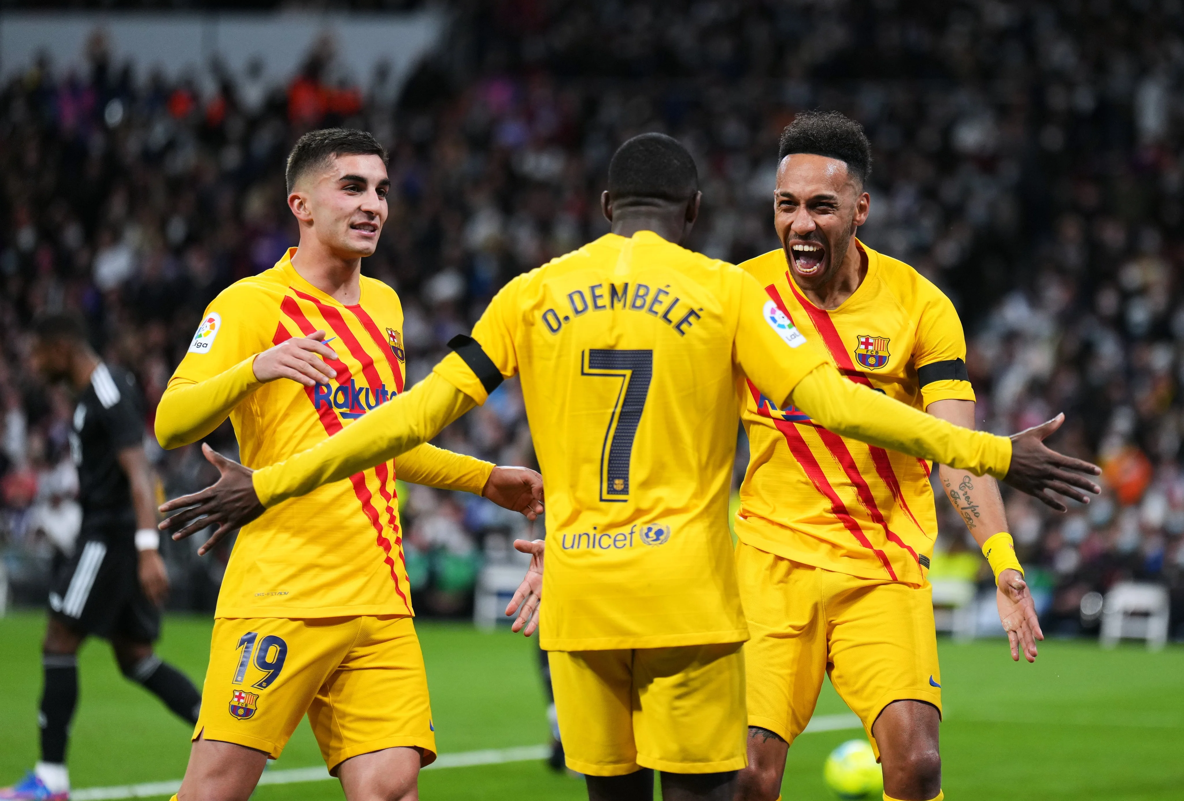 Барселона розбила Реал на Сантьяго Бернабеу / соцмережі