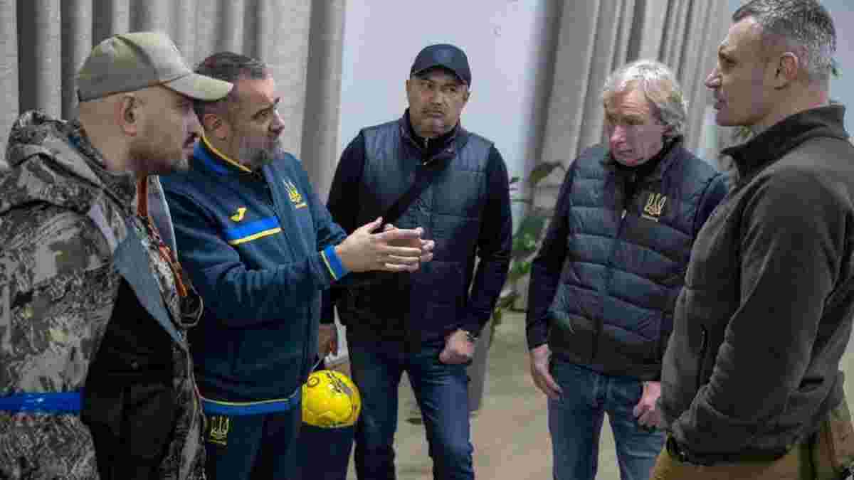 Кличко и Павелко обсудили формат сотрудничества – УАФ поможет вывезти детей из Киева в спортивные лагеря