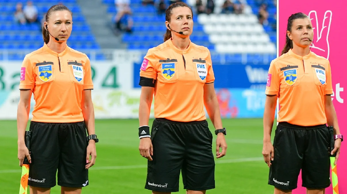 Марина Стрілецька (праворуч) / Офіційний сайт УПЛ