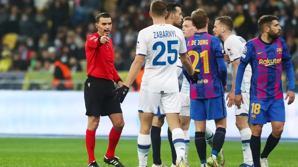 Овідіу Хацеган судив Динамо і Барселону / sportsfinding