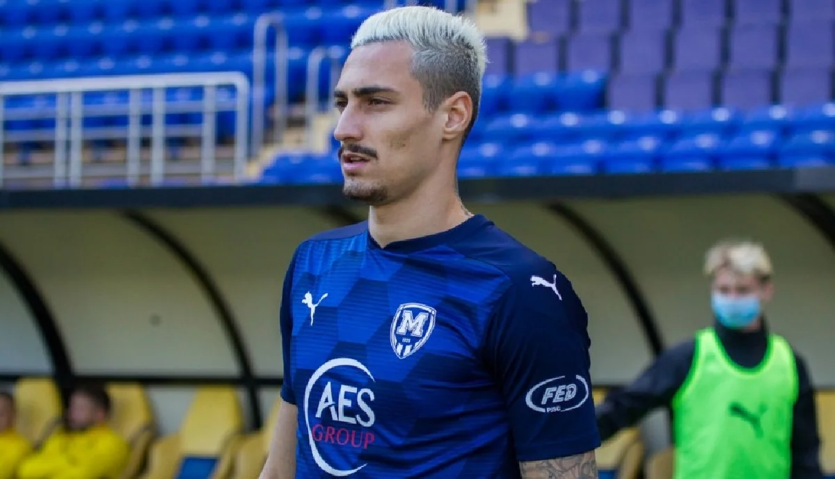 Дерек Фрейтас Рібейро / ФК Металіст 1925