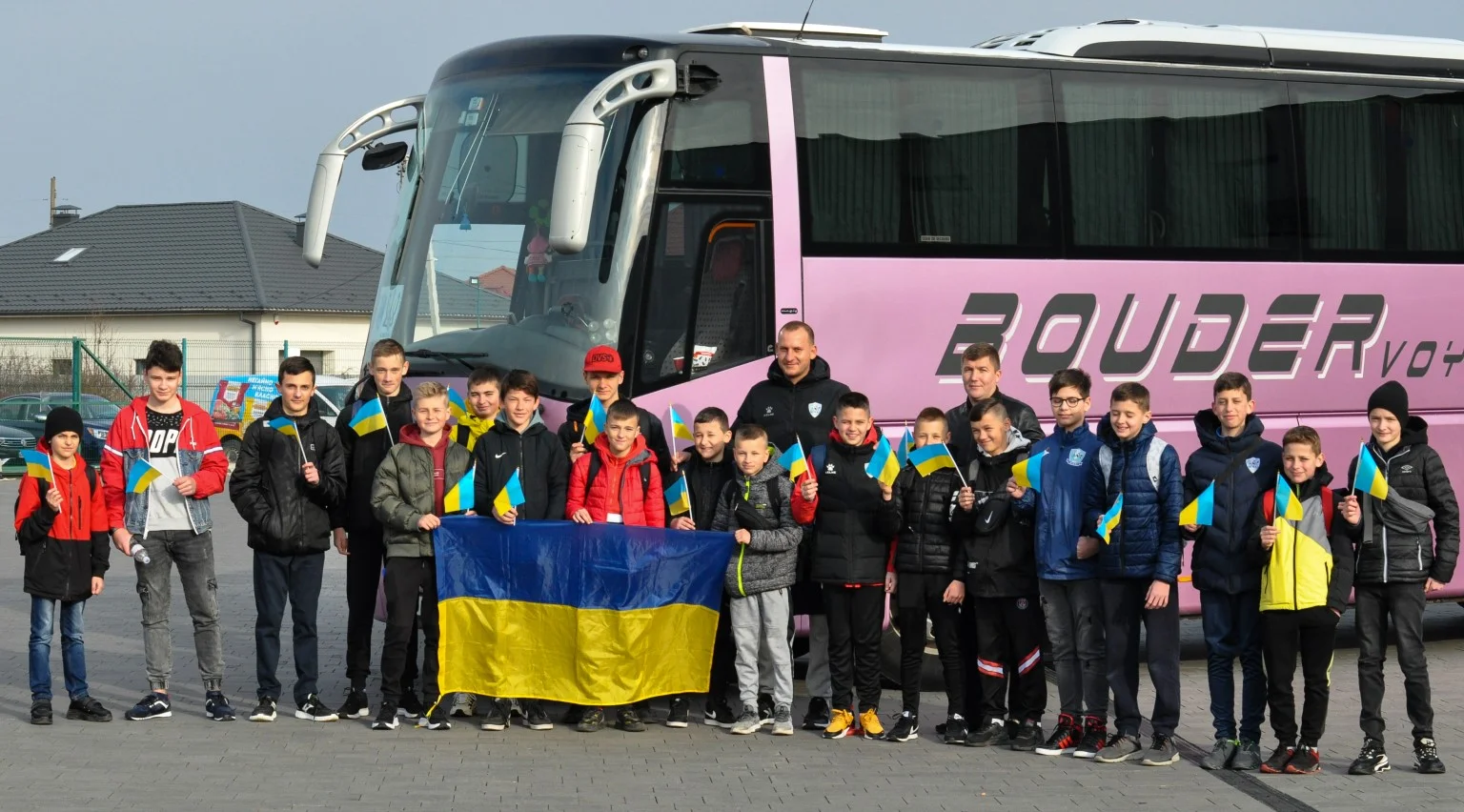 Юні гравці Миная / фото: ФК Минай