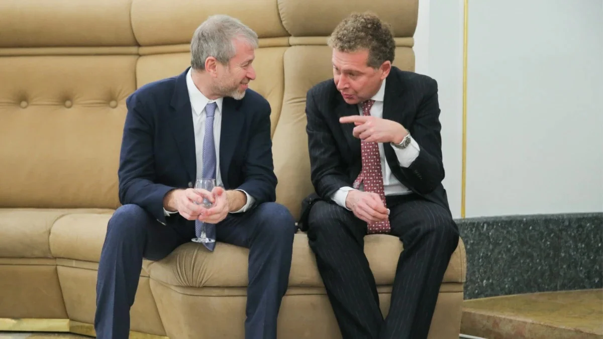 Роман Абрамович (ліворуч) / Архівне фото