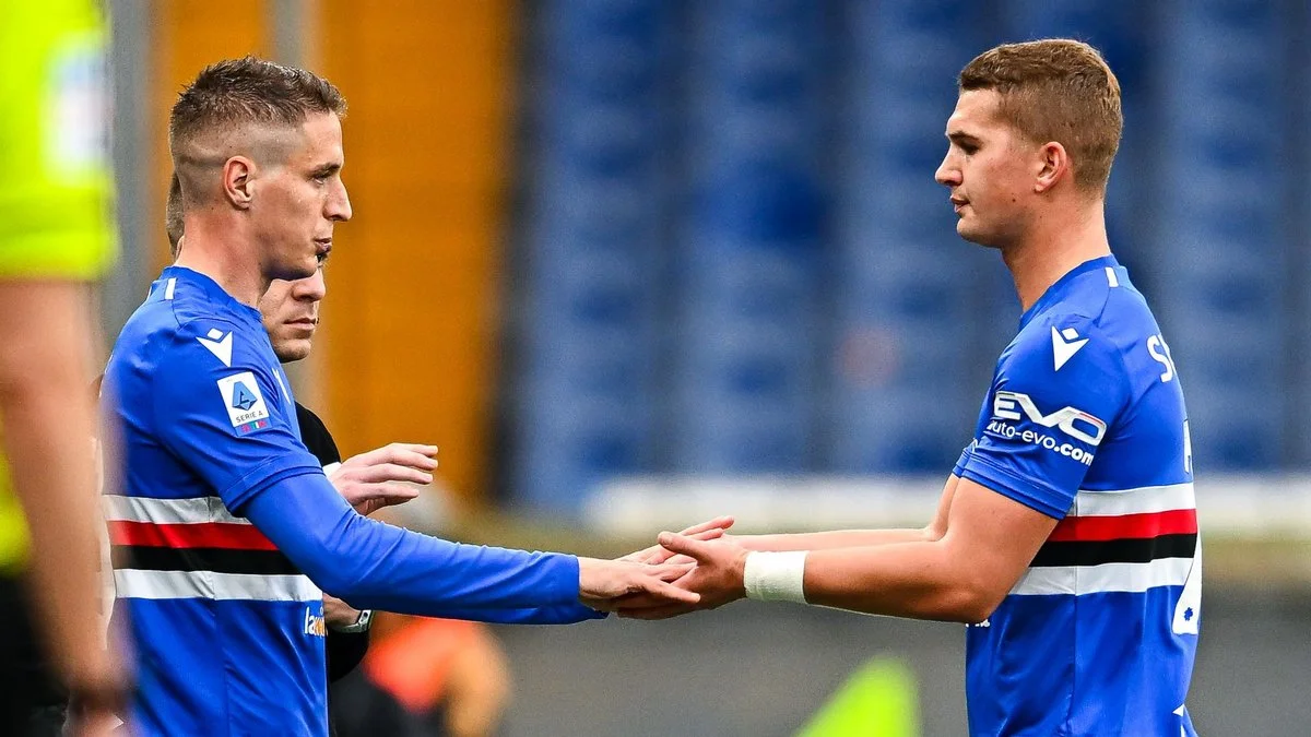 Владислав Супряга (справа) / Getty Images