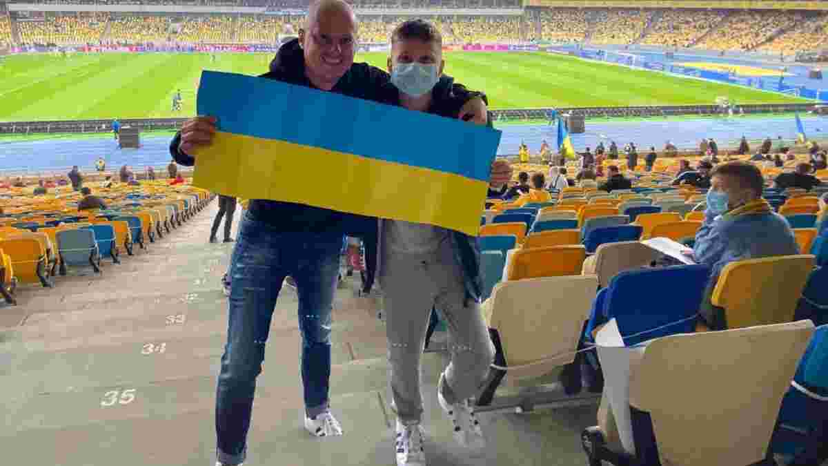 Син Вацка продає футболку Лєвандовскі з автографом – хлопець жертвує найціннішим подарунком для допомоги українцям