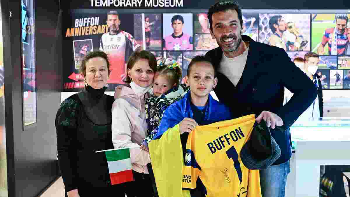 Буффон особисто зустрівся з юним українським футболістом, якому вже знайшли команду в Італії – емоційне відео