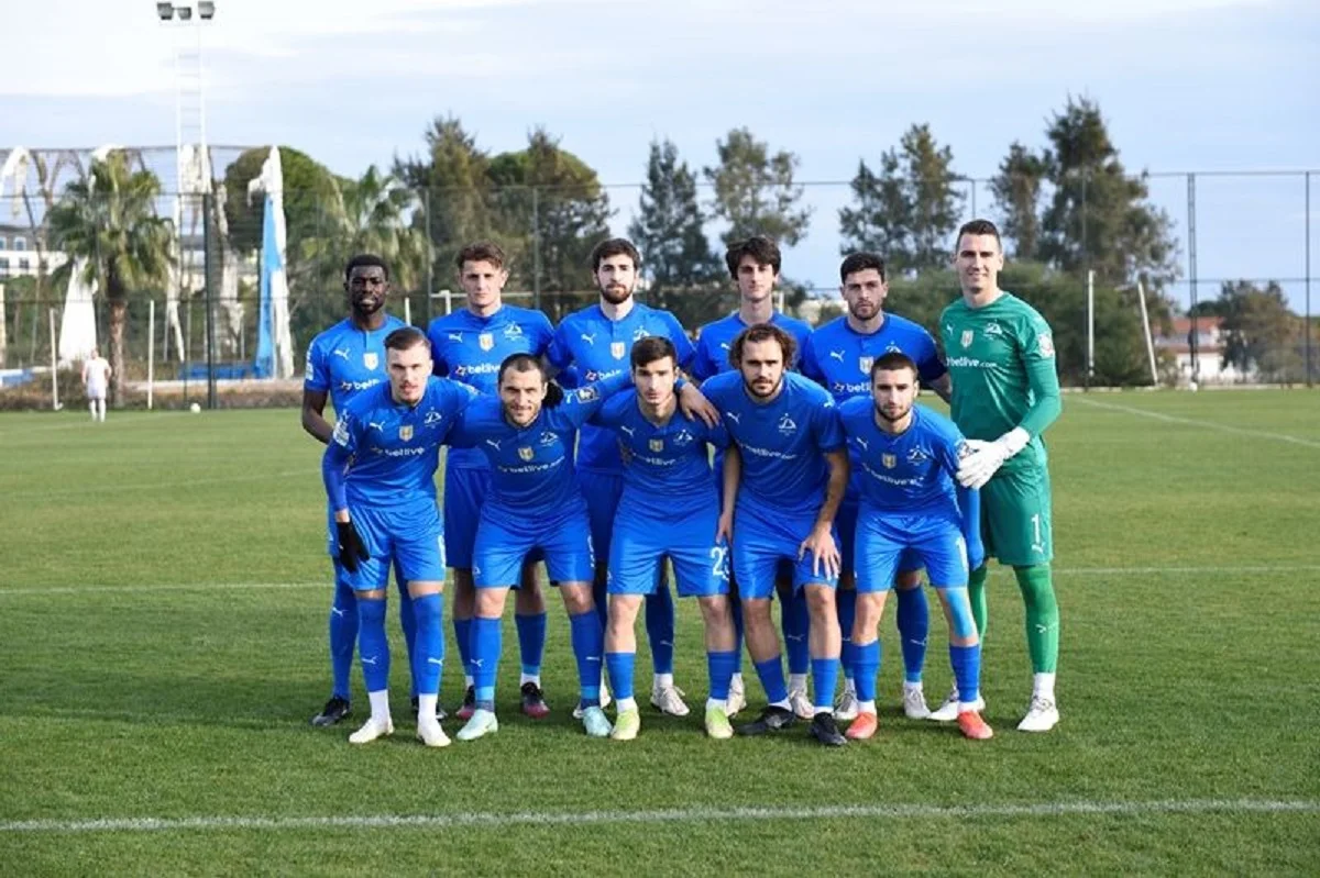 Динамо Тбилиси направило в Украину гуманитарный груз