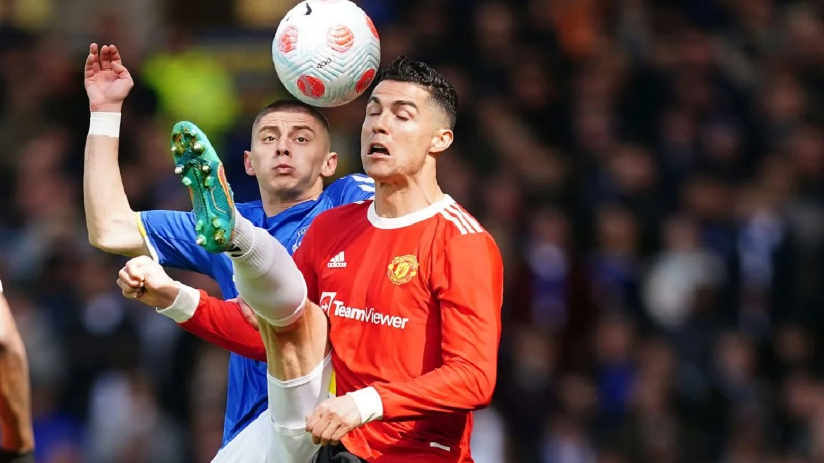 Миколенко та Роналду / Getty images