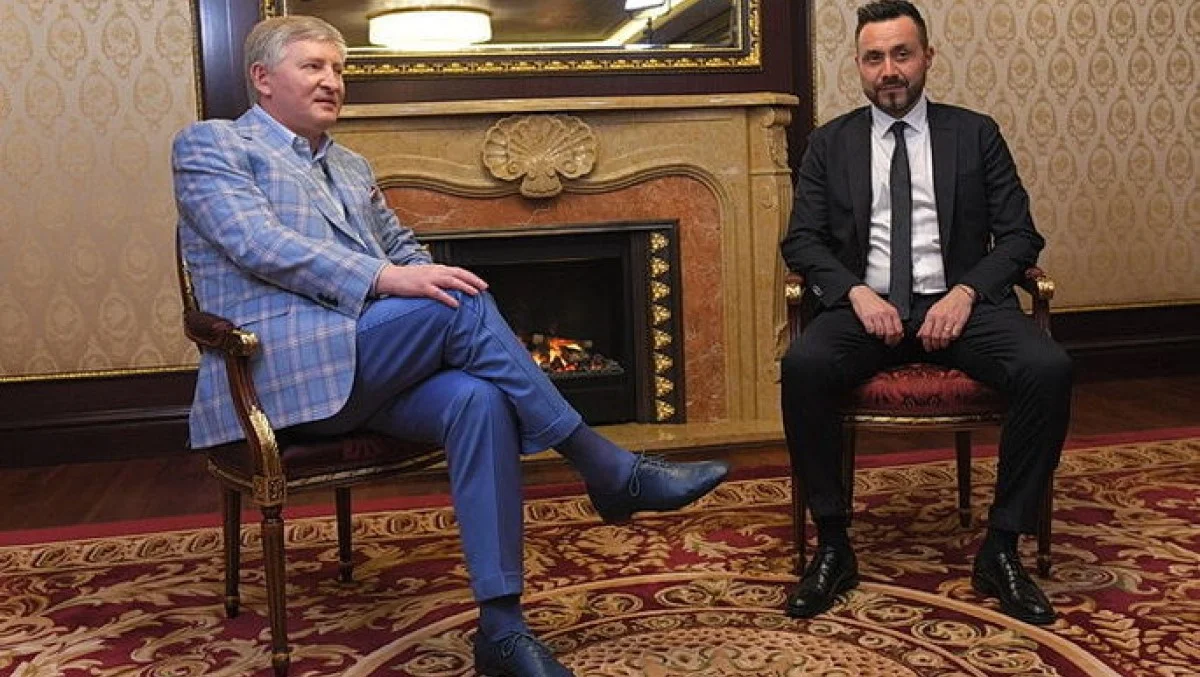 Ахметов и Де Дзерби / фото: ФК Шахтер