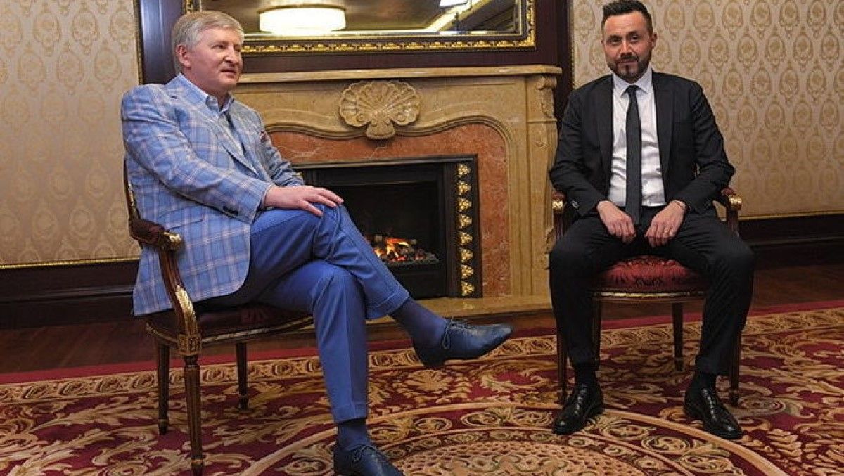 Ахметов и Де Дзерби / фото: ФК Шахтер