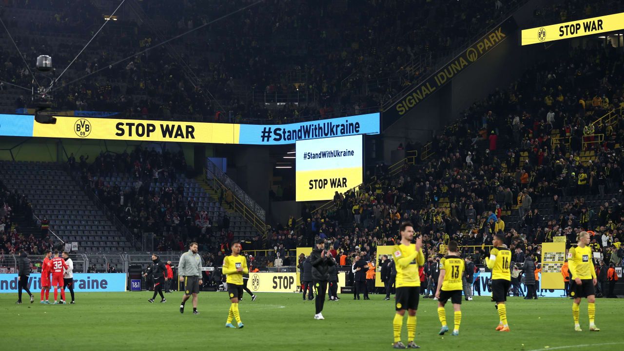 Борусія підтримує Україну / Getty Images