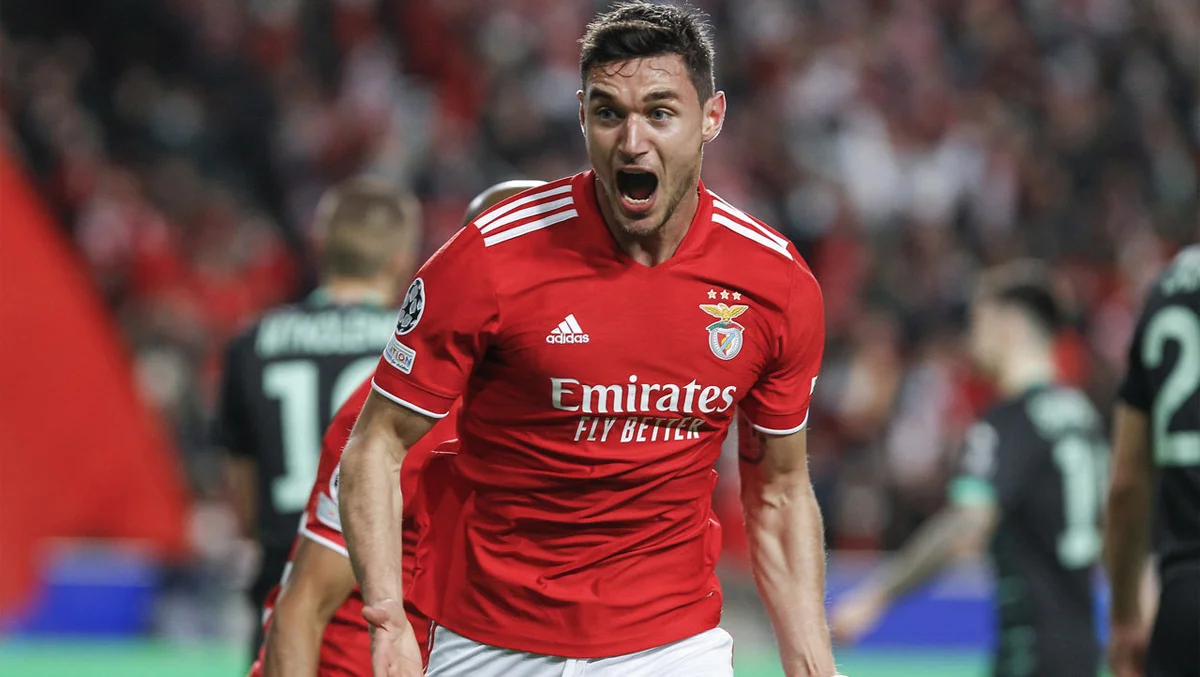 Роман Яремчук / ФК Бенфика