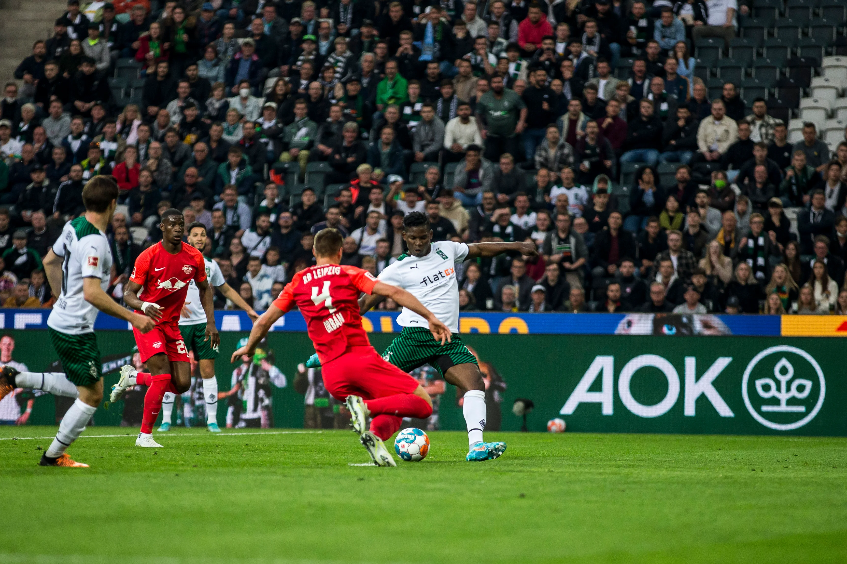 Боруссия М одолела РБ Лейпциг / Getty Images