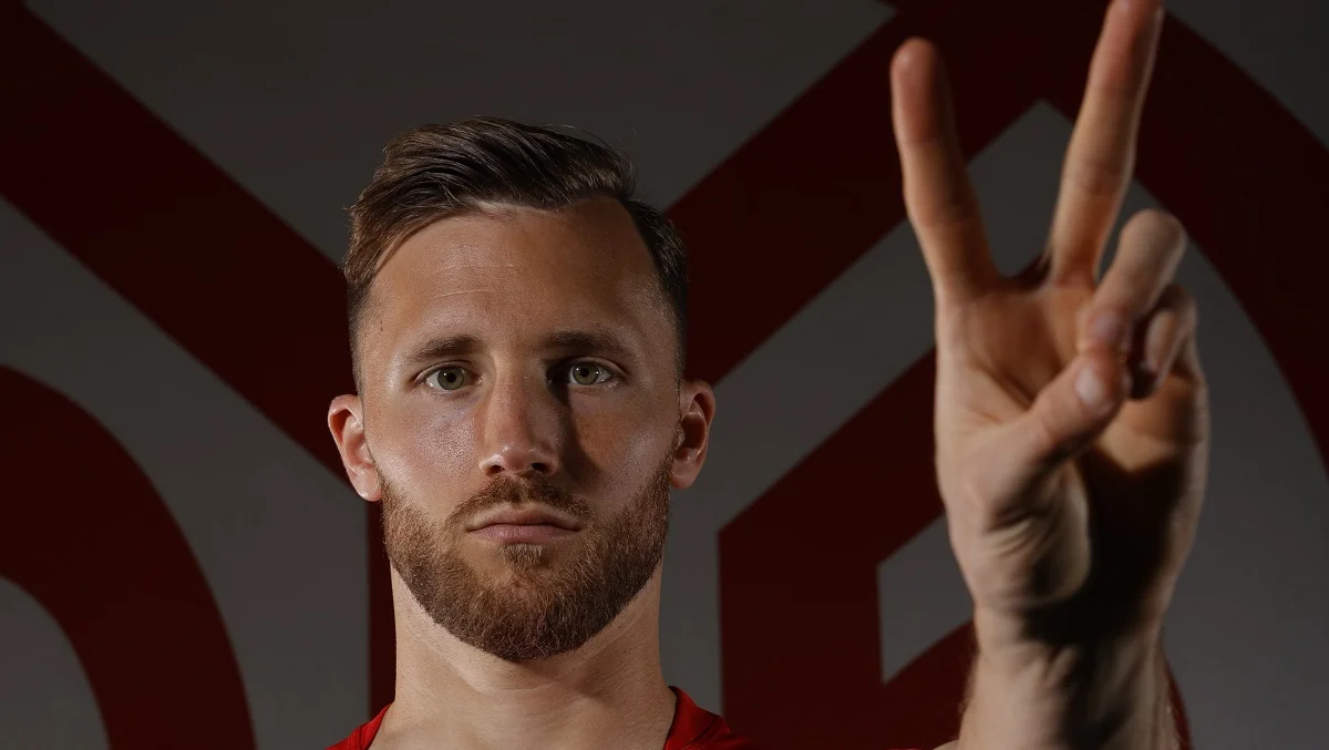 Презентація нової форми / Twitter Майнца