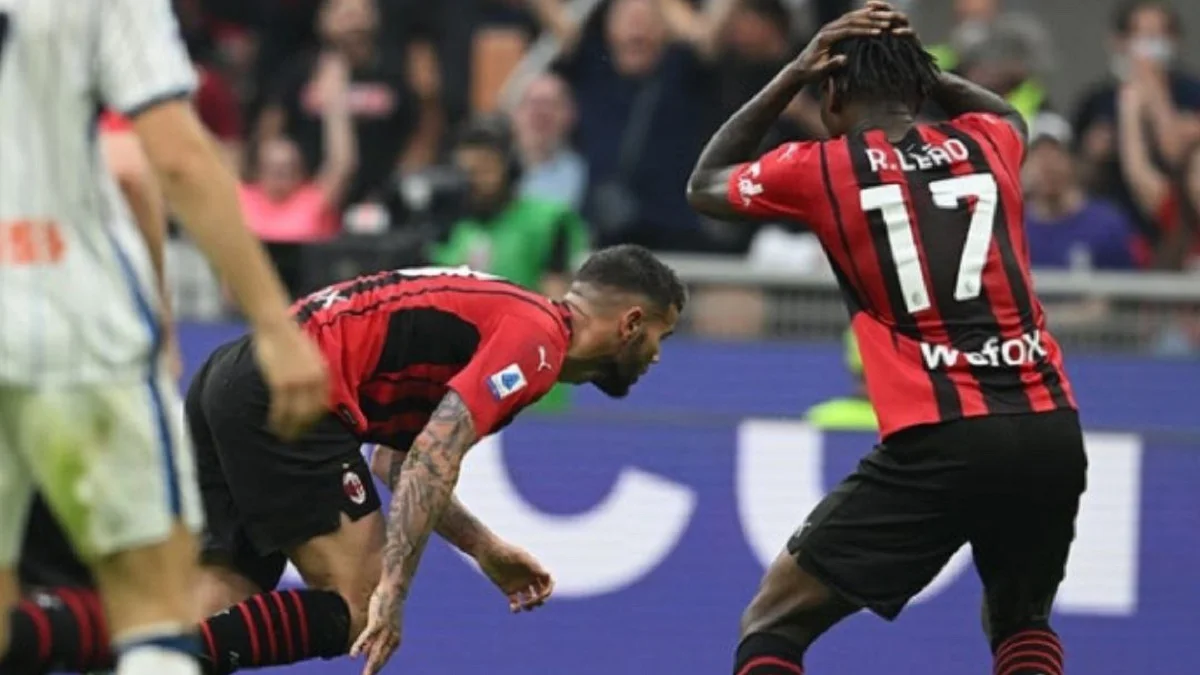 Милан – Аталанта – 2:0 – видео голов и обзор матча