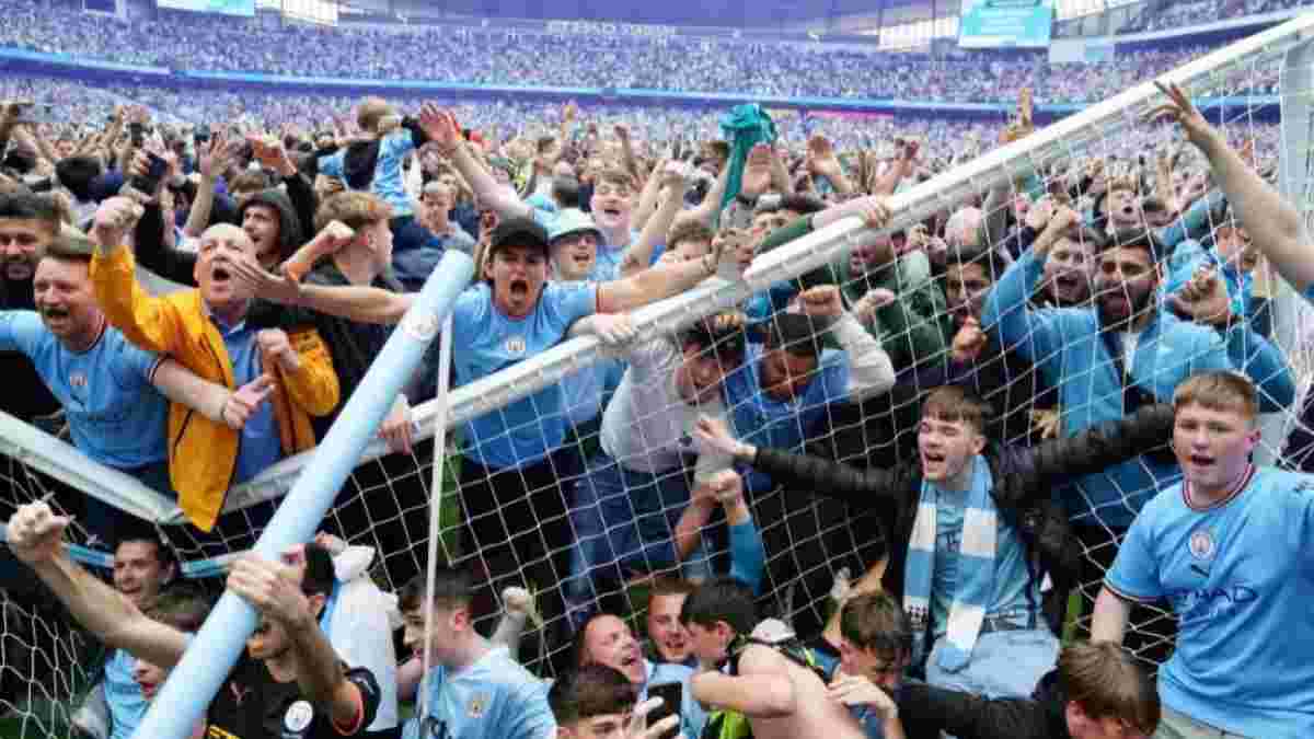 Фанаты Манчестер Сити безумно отпраздновали чемпионство, сломав ворота