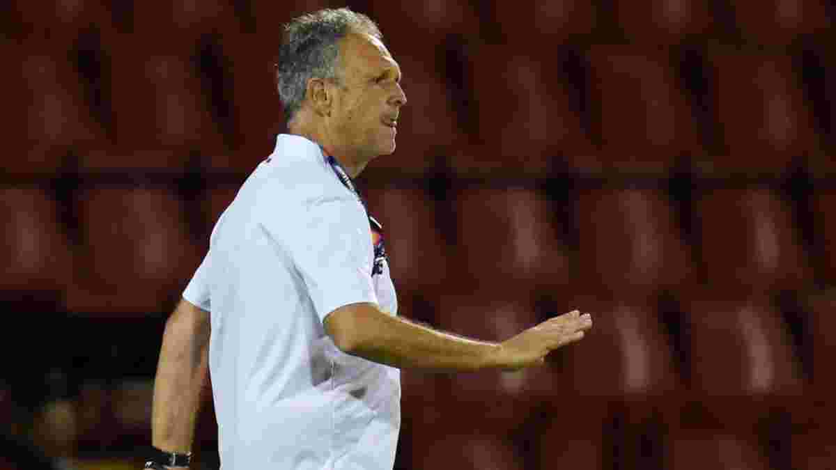 "Моя команда пропустила три незаслуженных гола": наставник Армении разочарован поражением от Украины