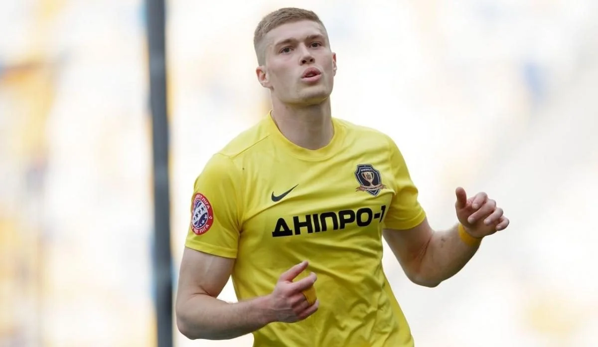 Артем Довбик / СК Дніпро-1