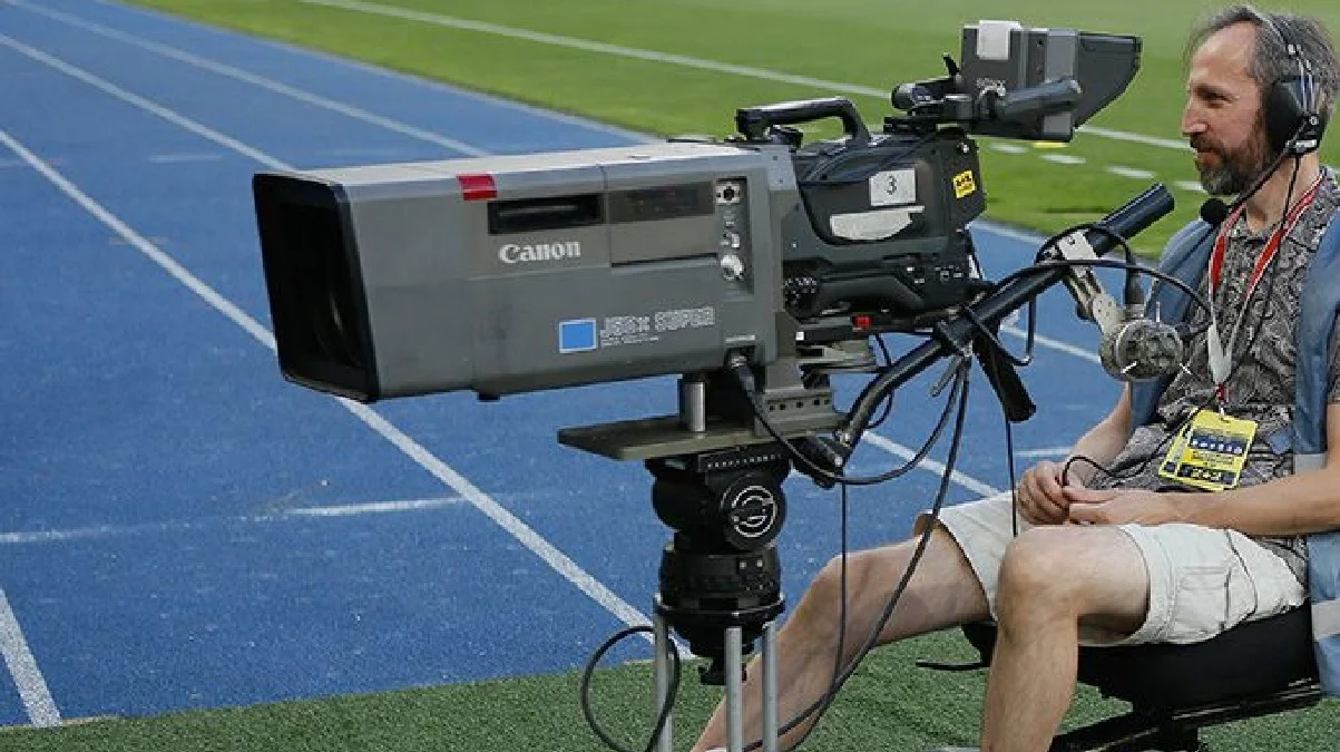 Сразу несколько трансляторов борются за право показывать УПЛ / Фото из открытых источников