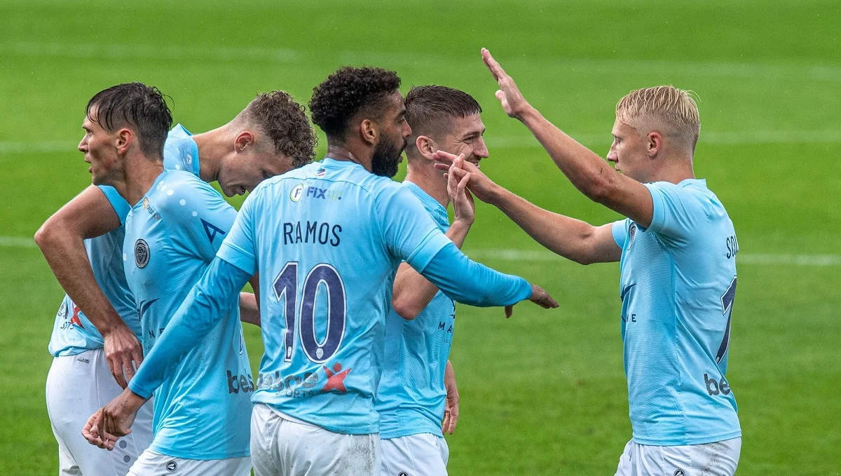 Філіппов та Вакулко святкують з одноклубниками / Twitter Риги