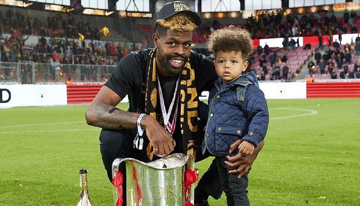 Манджрекар Джеймс / Фото з відкритих джерел