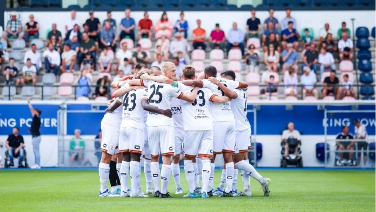 Радость игроков Левена / фото: ФК Левен