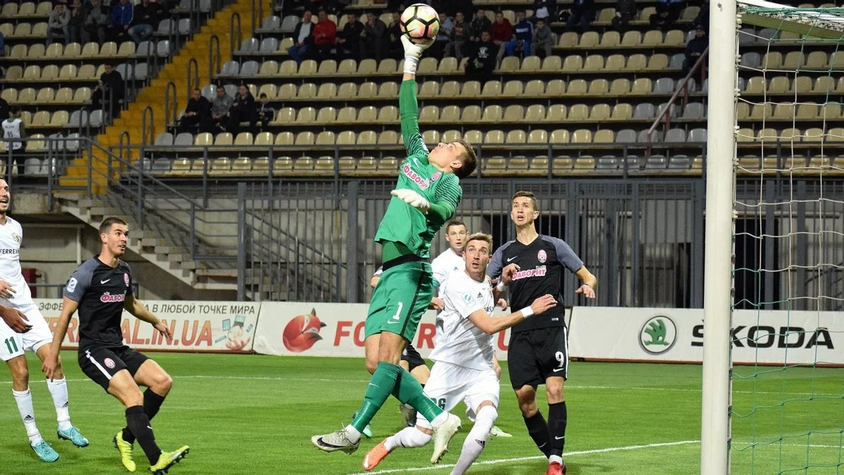 Противостояние Зари и Ворсклы / УПЛ