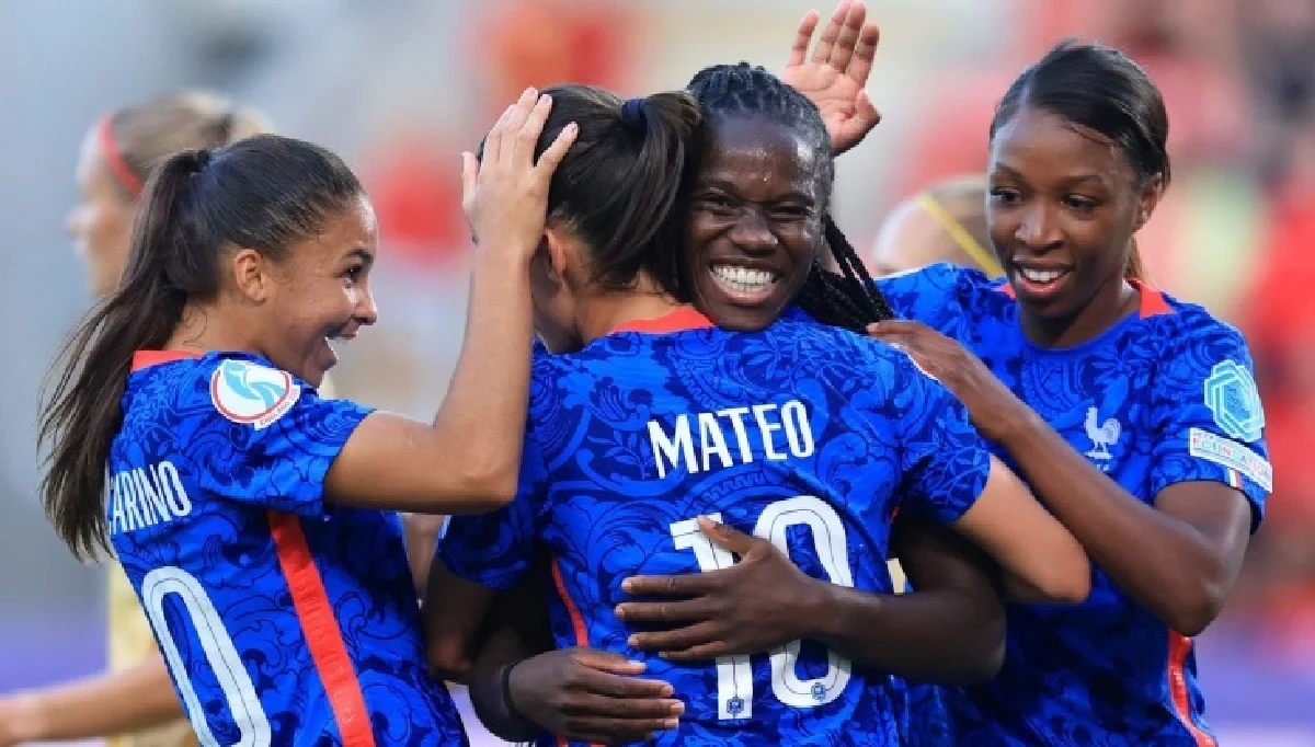 Франція – володар першої сходинки у групі D / УЄФА