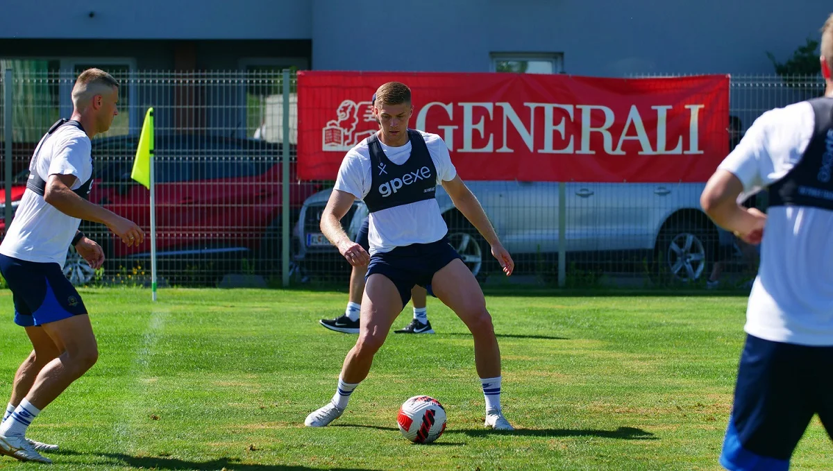 Артем Довбик / Сайт СК Дніпро-1
