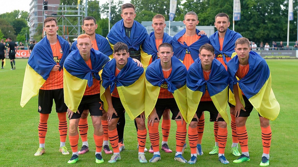 ФК Шахтер