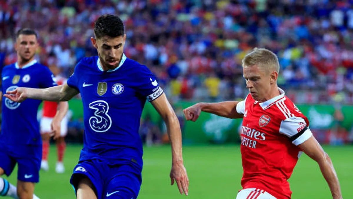 Олександр Зінченко в матчі проти Челсі / Фото з Twitter