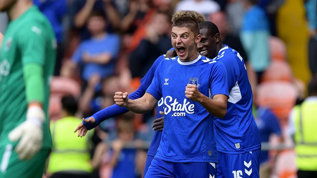 Миколенко забив гол за Евертон 24 07 2022 / ФК Евертон