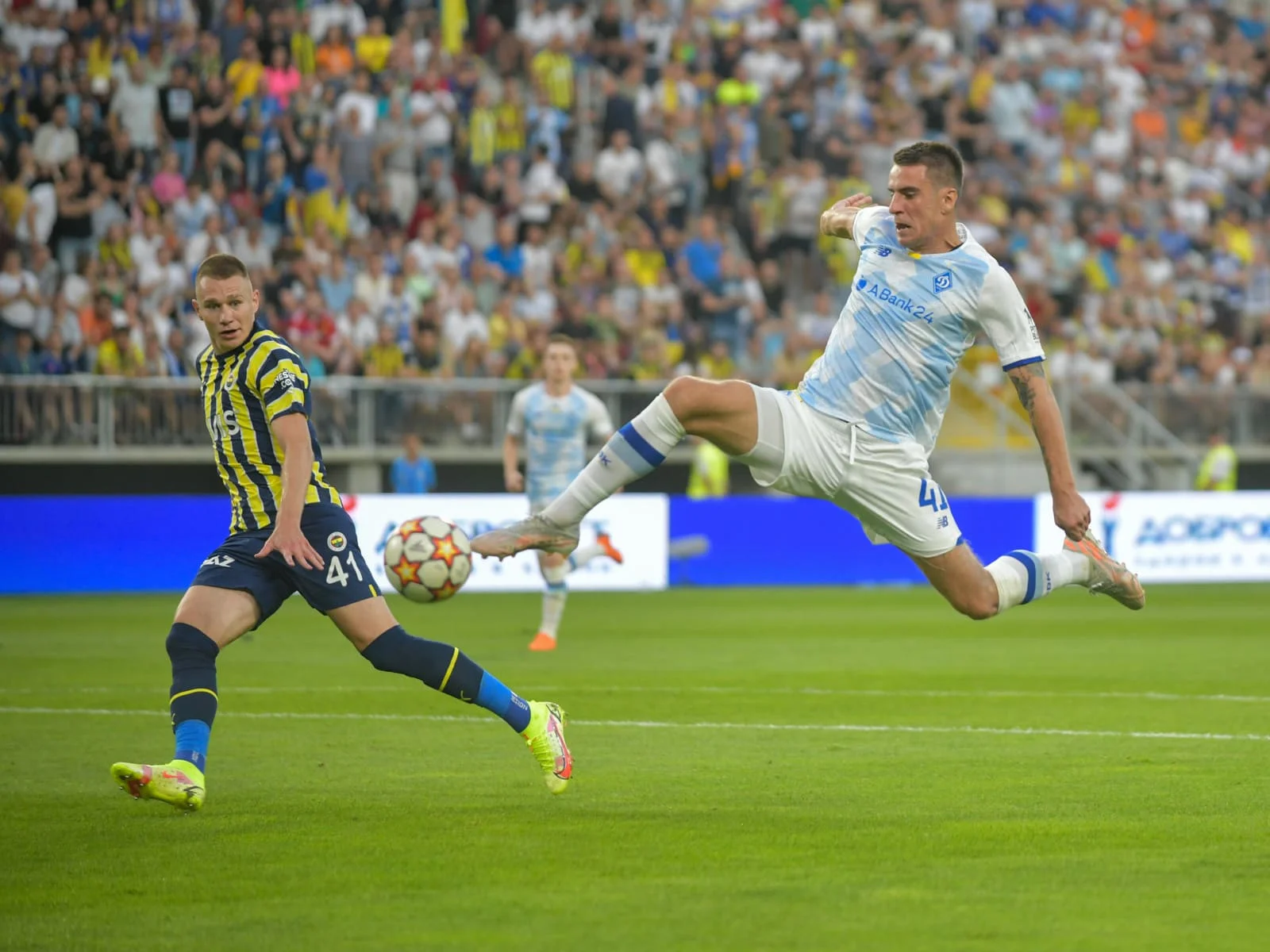 Фенербахче – Динамо: де дивитися матч-відповідь Ліги чемпіонів 27 07 2022