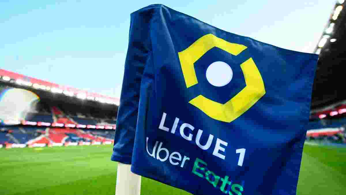 Франція може заборонити вечірні футбольні матчі – уряд просуває рішення з екологічних причин
