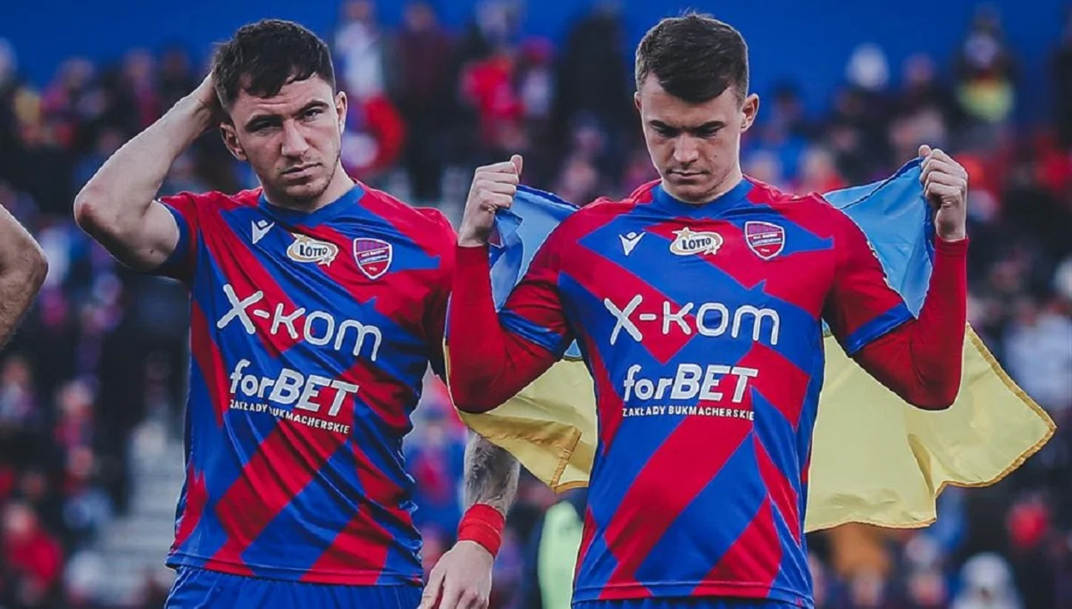 Владислав Кочергин (справа) / ФК Ракув