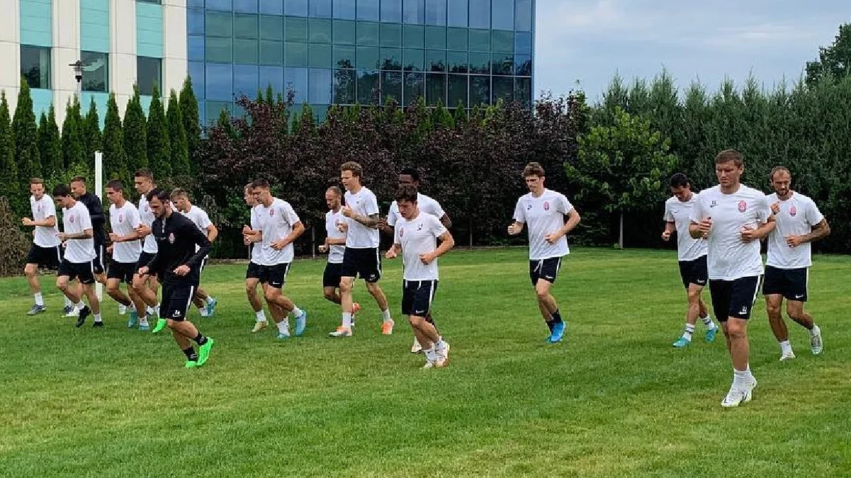 Зоря / ФК Зоря