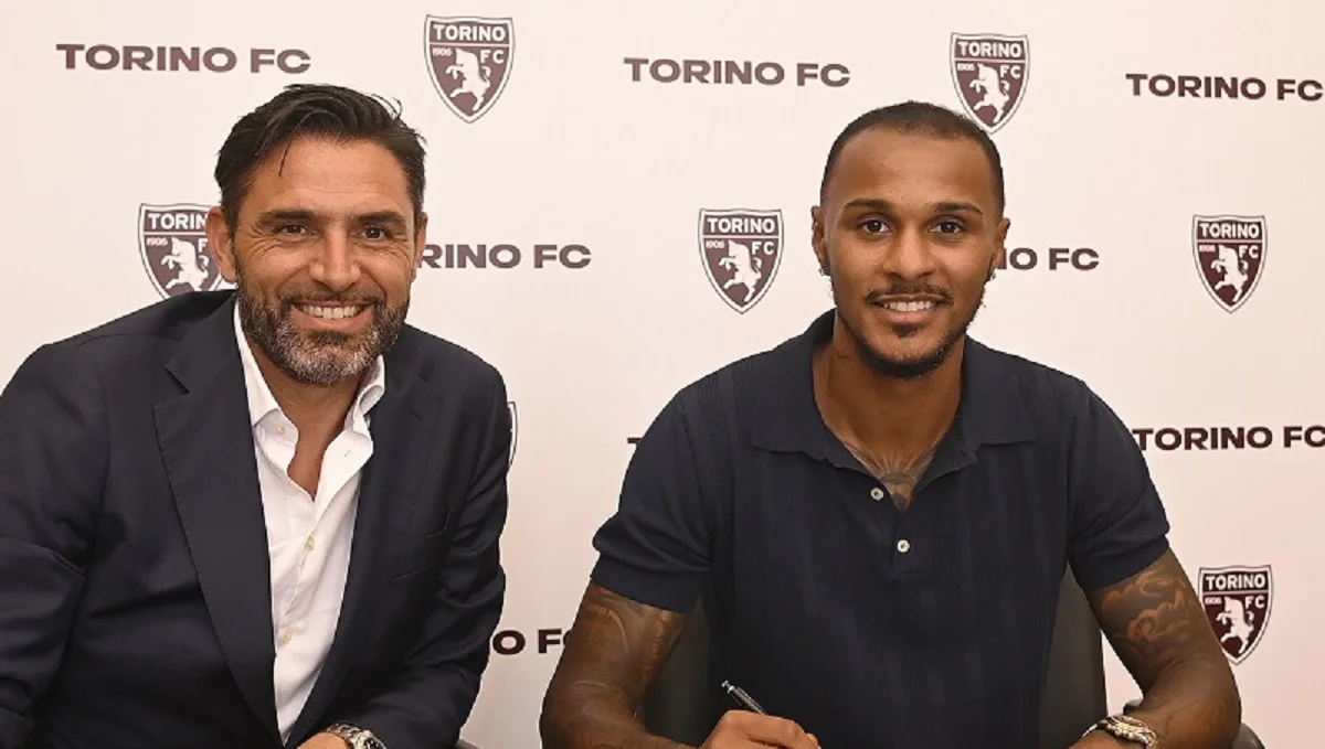 Валентіно Лазаро (праворуч) / Сайт Торіно