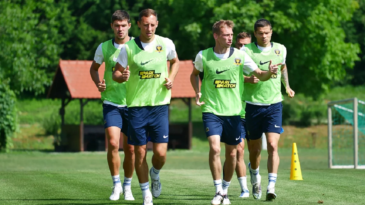 Фото СК Дніпро-1