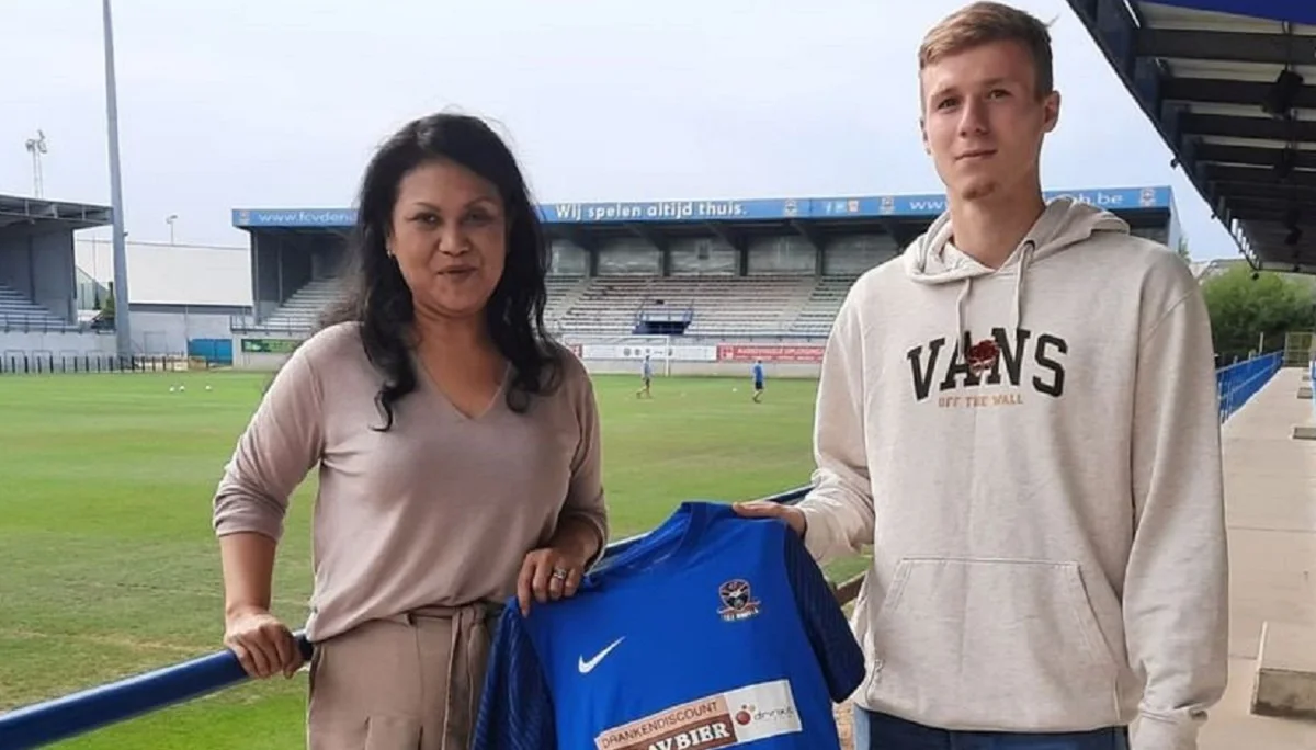 Валерий Дубко уехал в Бельгию / ФК Дендер